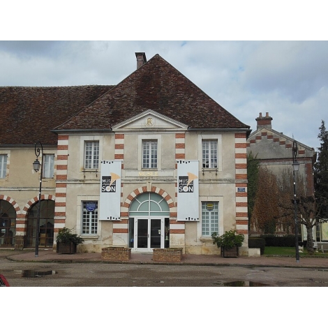 SORTIE DRUYES LES BELLES FONTAINES