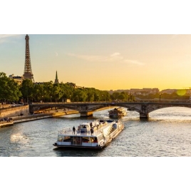 Diner croisière en Bateaux Mouches